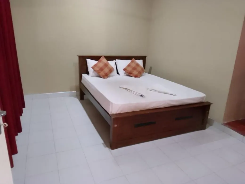 Riverside Hotel Katunayake